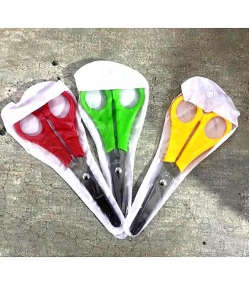 TIJERA ESCOLAR EN BOLSITA...